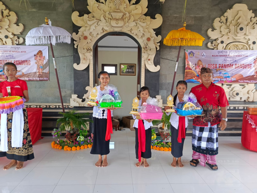MENGHIDUPKAN WARISAN BUDAYA: PELAKSANAAN BULAN BAHASA BALI DI DESA PANDAK BANDUNG BERSAMA DESA ADAT